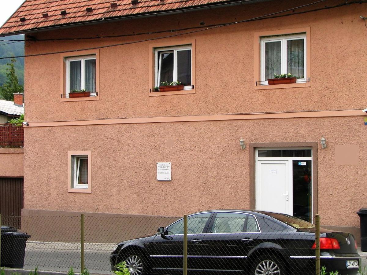 Jack'S Place Trbovlje Buitenkant foto